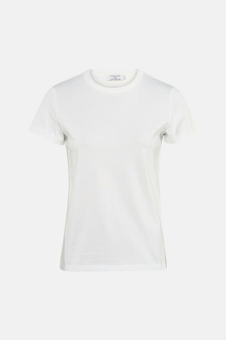 Wit T-shirt met korte mouwen van Clouds of Fashion, klassiek model met ronde hals.