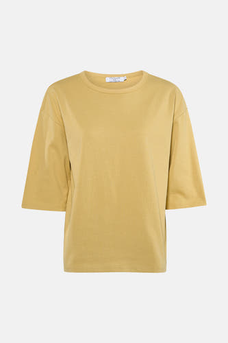 Geel T-shirt met korte mouwen van Clouds of Fashion, met een losse pasvorm.