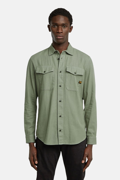 Groen overhemd met lange mouwen van G-Star RAW, met borstzakken en een knoopsluiting.