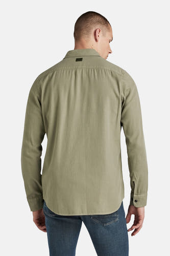 Groen overhemd met lange mouwen van G-Star RAW, gezien van achteren, met jeans.