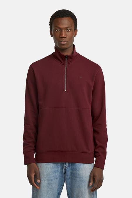 Gilet de Bordeaux de G-Star RAW, avec un col haut et l'arrière du gilet montré.