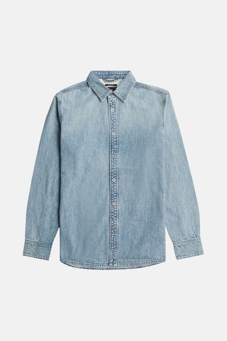 Lichtblauw denim overhemd.
