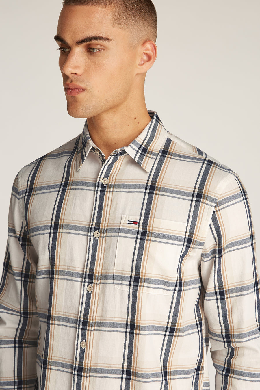 Chemise à manches longues - écru - TOMMY JEANS