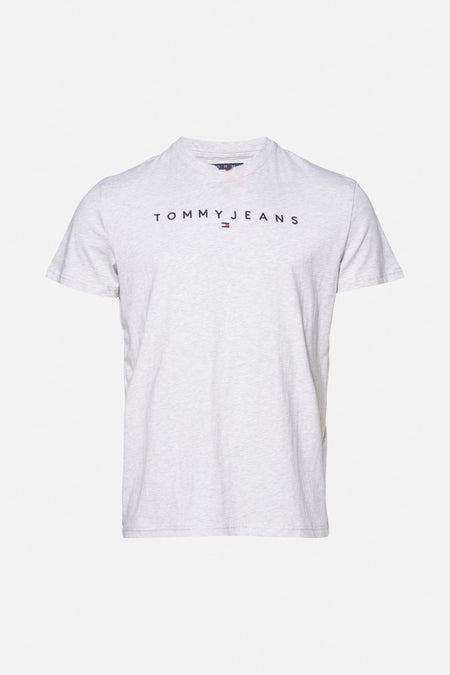 Grijs T-shirt met korte mouwen van TOMMY JEANS, met een opvallend merklogo op de borst.