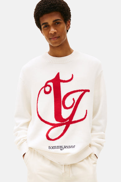 T-shirt blanc avec col rond de Tommy Jeans, avec un grand logo brodé rouge.