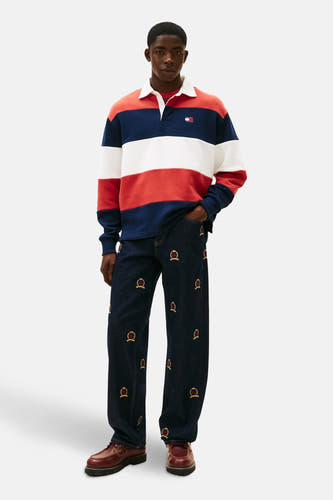 Multikleurige sweater van TOMMY JEANS, met lange mouwen, een witte kraag en gestreepte details.