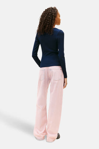 Blauw T-shirt met lange mouwen van TOMMY JEANS, met lange mouwen en een effen kleur.
