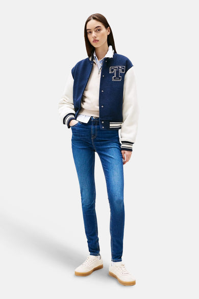 Skinny jeans van donkerblauw denim van TOMMY JEANS, met een gladde textuur en een klassieke five-pocket styling.