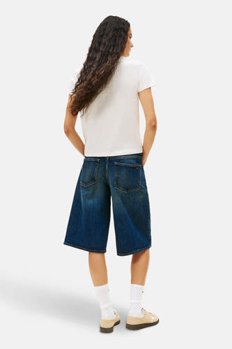 Wit T-shirt met korte mouwen van Tommy Jeans, met losse pasvorm en effen design.