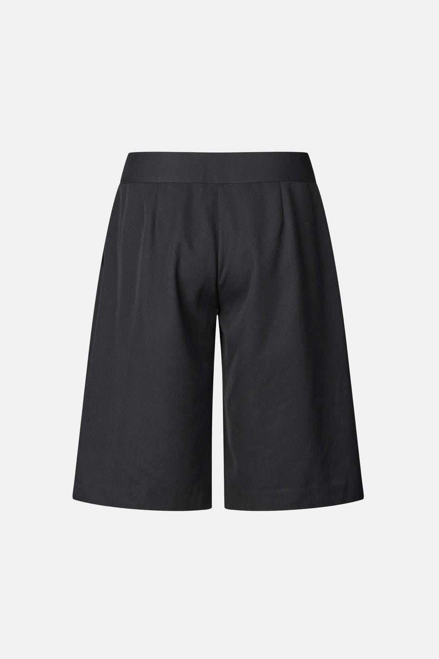 Short noir ENVII, uni, avec plis à la taille et jambes larges, vue de face.