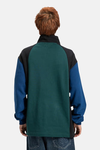Multikleurige sweater van DC SHOES, met lange blauwe mouwen en een donkergroen rugpand.