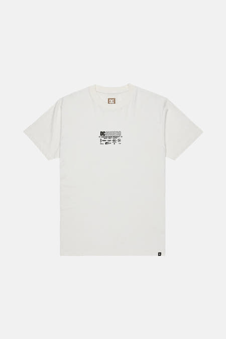 Wit T-shirt met korte mouwen van DC SHOES, met grafische opdruk op de borst.
