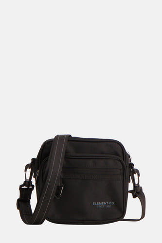 Sac à dos noir d'ELEMENT CO., avec une sangle d'épaule ajustable et des détails argentés.