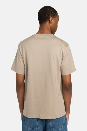 Beige T-shirt met korte mouwen van ELEMENT, gezien van achteren, gecombineerd met een blauwe jeans.
