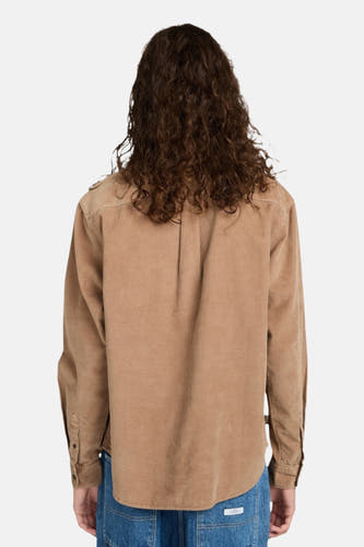 Beige hemd met lange mouwen van ELEMENT, achterkant gezien, met corduroy textuur en lange bruine krullen.