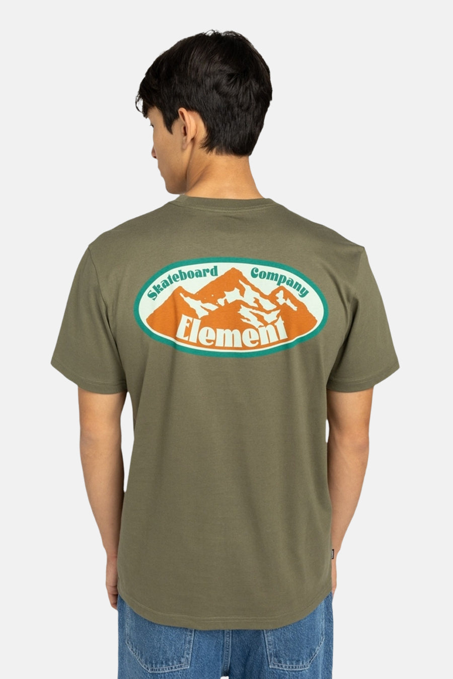 Groen T-shirt met korte mouwen van ELEMENT met een grafische bergomlijning op de rug.