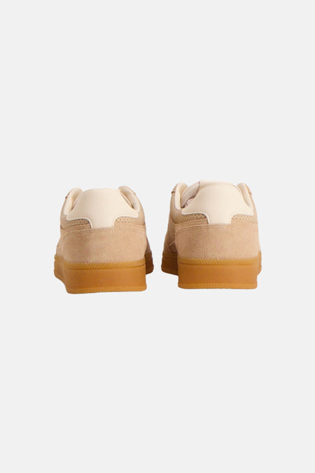 Baskets - beige