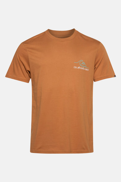 T-shirt orange à manches courtes de Quiksilver, avec petit logo sur la poitrine.