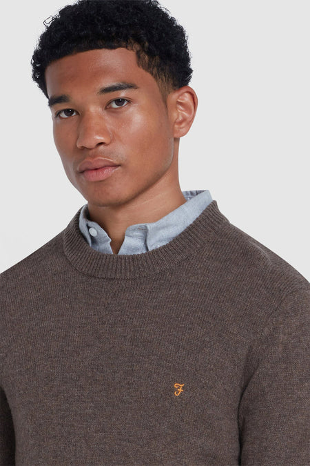 Pull met ronde hals - bruin