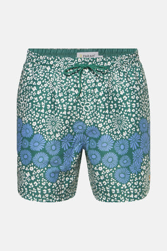 Groene zwemshort van Farah met witte en blauwe bloemmotieven en een groene trekkoord.
