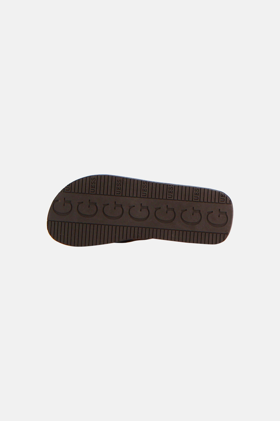 Bruine slipper van Guess, onderkant zichtbaar met herhalende 'G' en 'UESS' logo's.