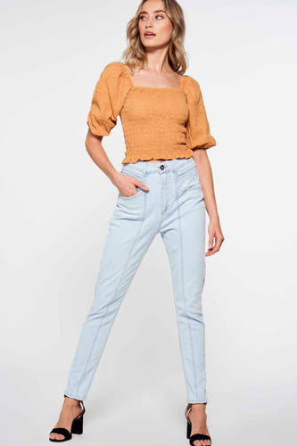 Lichtblauwe slim fit jeans van FOUDRE by Aurélie Van Daelen, met decoratieve stiksels en een hoge taille.