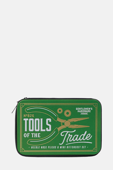 Multicolor cadeau set van Gentlemen's Hardware met gereedschaps-afbeeldingen op een groene achtergrond.

