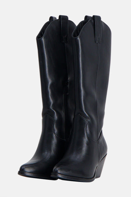 Zwarte laarzen van GOLD AND GOLD, met western-stijl details en een hak.
