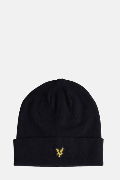 Zwarte muts van Lyle & Scott, met een geborduurd logo op de omslag.

