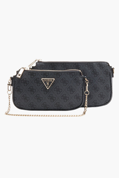 Zwarte schoudertas van Guess met logoprint en gouden kettingdetail.
