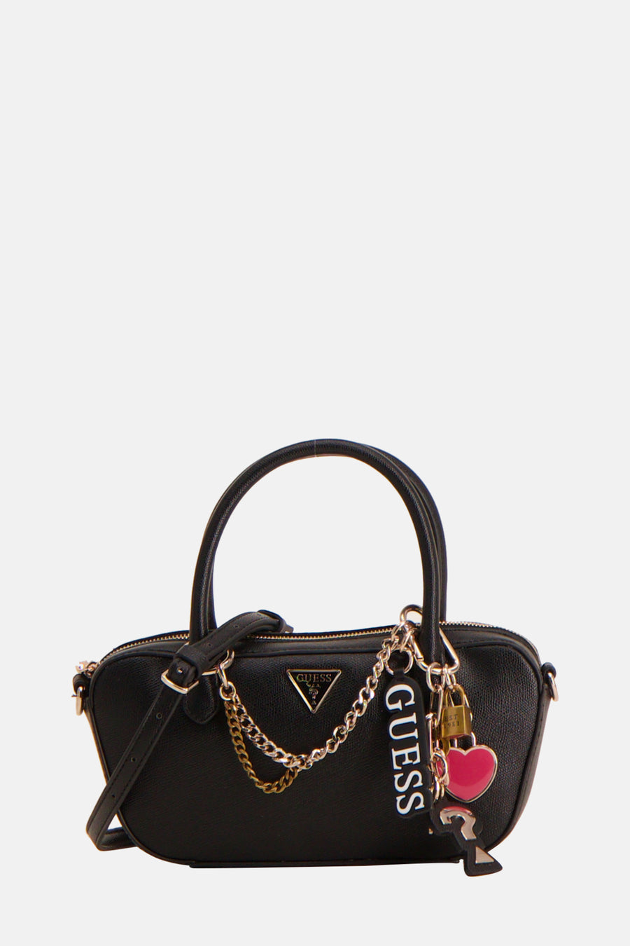 Zwarte handtas van Guess, met gouden ketting, bedeltjes en een verstelbare schouderband.
