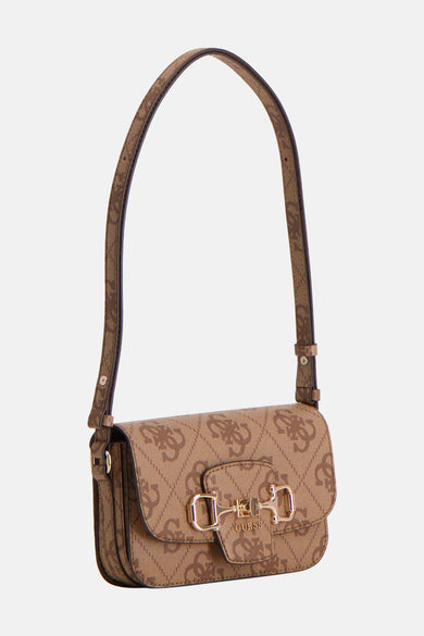Bruine schoudertas van Guess, met een patroon van logo's en een goudkleurige sluiting.