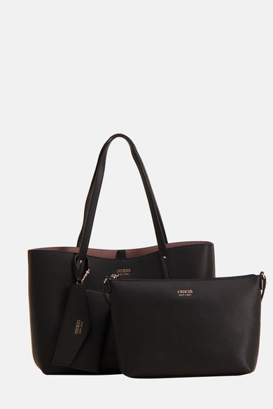 Sac à dos noir de Guess, avec une subtile texture granulée et des accents dorés.