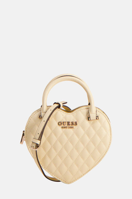 Gele schoudertas van Guess met een hartvormig design en een doorgestikt ruitpatroon.