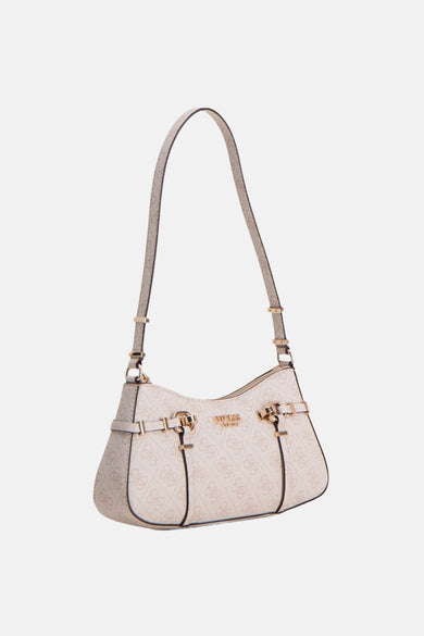 Sac à bandoulière beige Guess, avec un motif et des accents dorés, suspendu à une bandoulière.