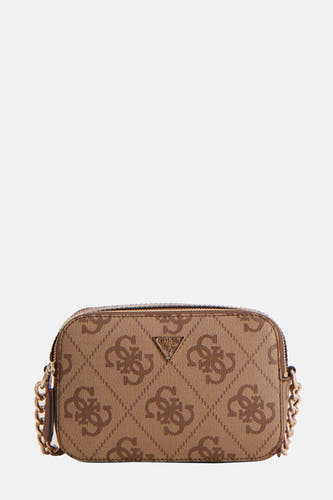 Bruine schoudertas van Guess met een monogrampatroon en gouden kettingriem.
