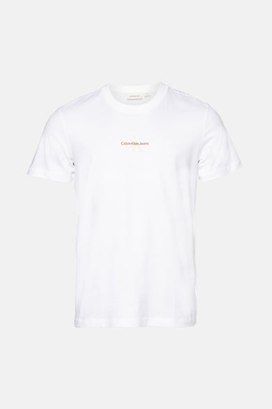 Wit T-shirt met korte mouwen van Calvin Klein Jeans, met een logo op de borst.