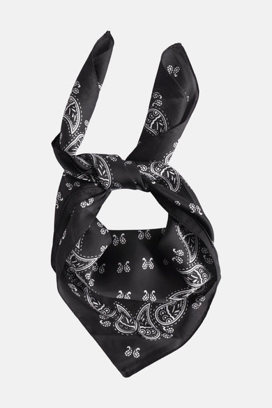 Écharpe d'été noire Access® avec motif paisley et extrémités nouées.