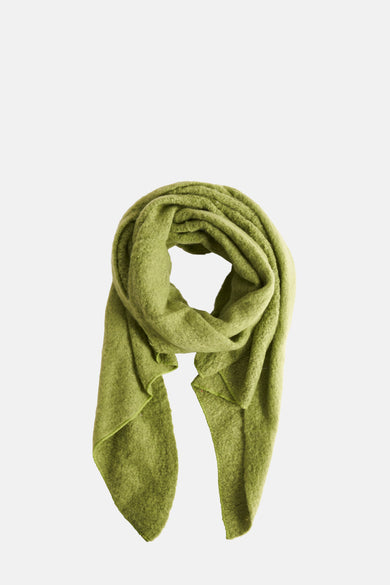 Manteau d'hiver vert Access Access, avec une texture dou dou et une coupe décontractée sur un fond uniforme.