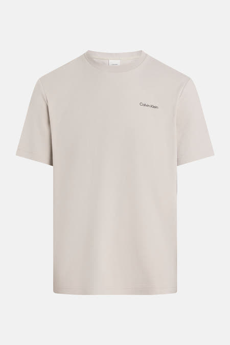 T-shirt gris à manches courtes de Calvin Klein, avec une impression subtile du logo de la marque.