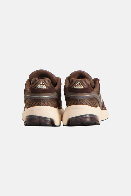 Sneakers - bruin