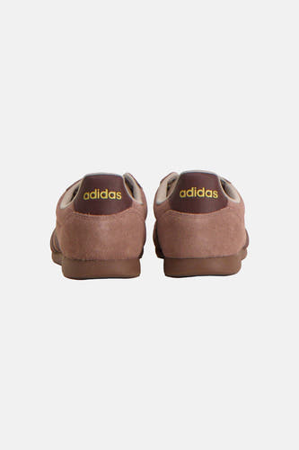 Sneakers - bruin