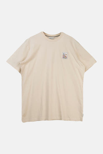 Ecru T-shirt met korte mouwen van LAKOR, met een kleine print op de borst.