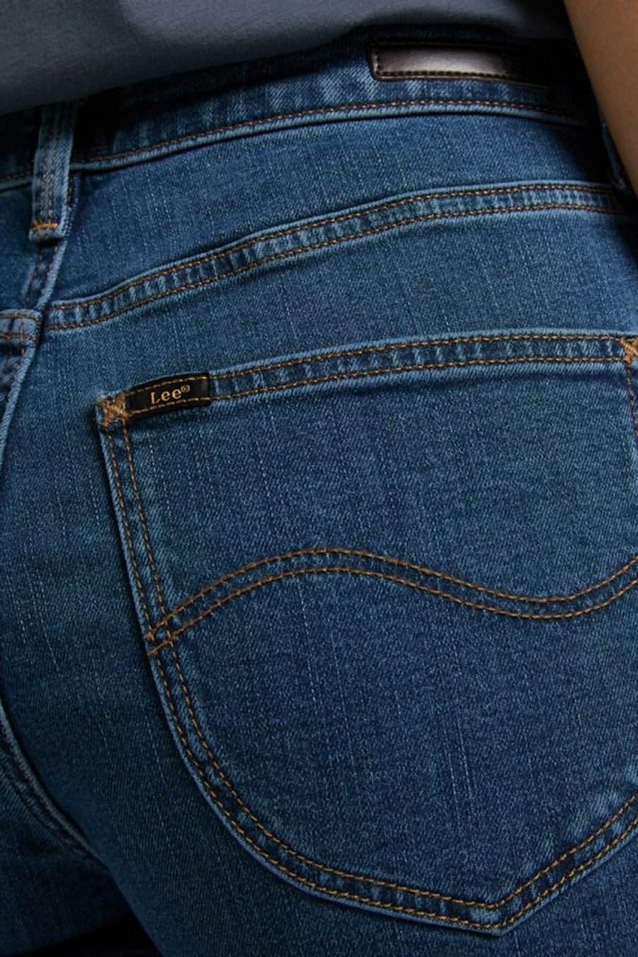 Straight jeans - mid blue denim