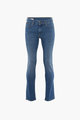 Jean slim bleu de Lee Cooper, lavé uniformément et détails de jeans traditionnels.