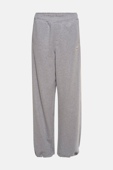 Jean de jogging gris Calvin Klein, avec une coupe décontractée et une ceinture élastique.