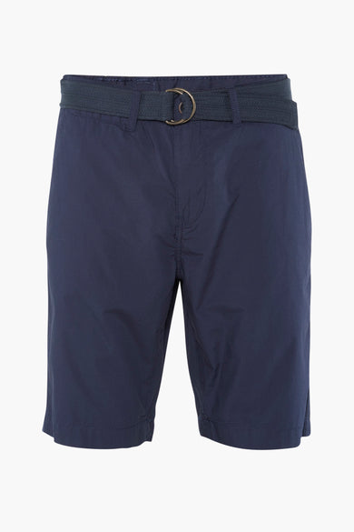 Shorts bleus de Petrol Industries avec ceinture, vus de dos.