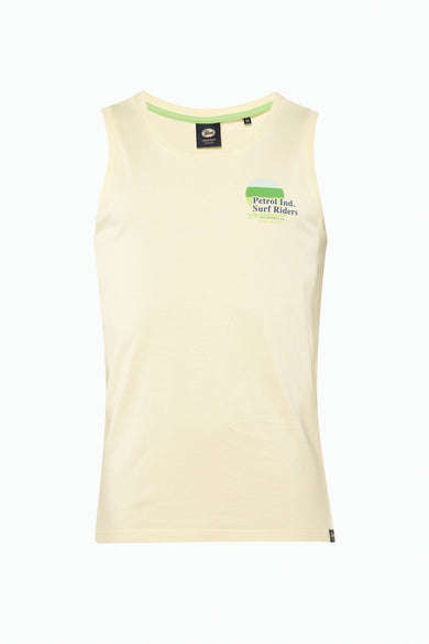 Gele tanktop van Petrol Industries, met een grafische print op de borst.
