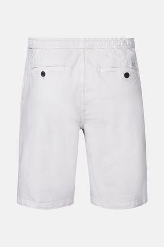 Beige short van Petrol Industries, met achterzakken en een elastische tailleband.