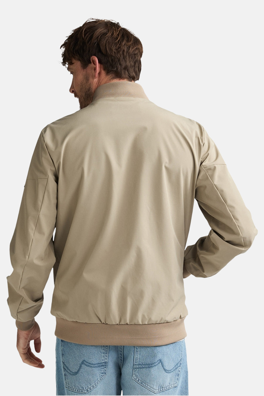 Beige korte jas van Petrol Industries® met lange mouwen, gezien van achteren.
